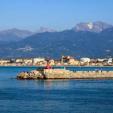 Ξενοδοχείο Pardini 3*