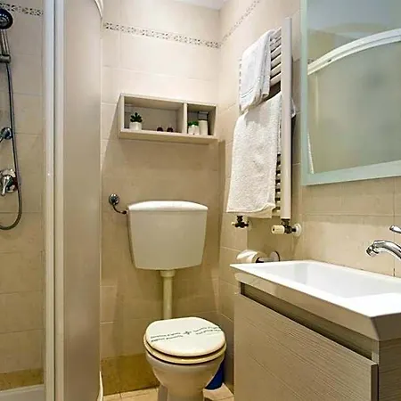 Pardini Hotel 3*
