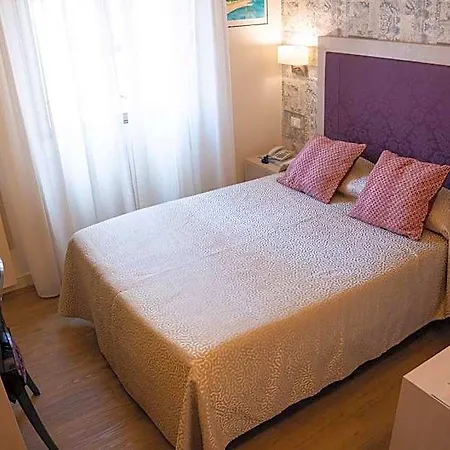 Pardini Hotel 3*